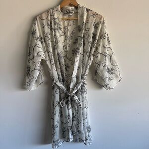 The Lingerie Collection vintage embroidered robe